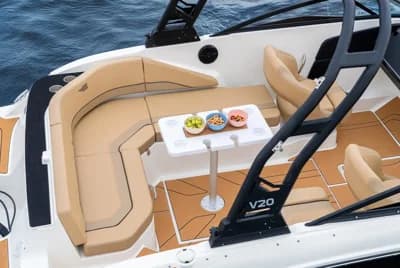 2027 Bayliner V20 | 6m 3
