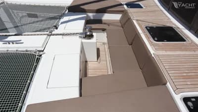 Lagoon 560 S2 3