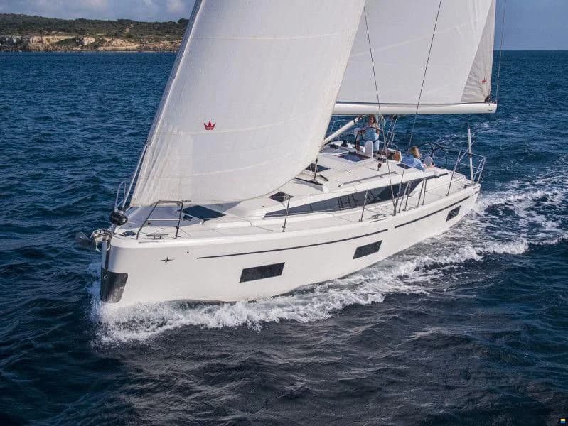 Bavaria C42