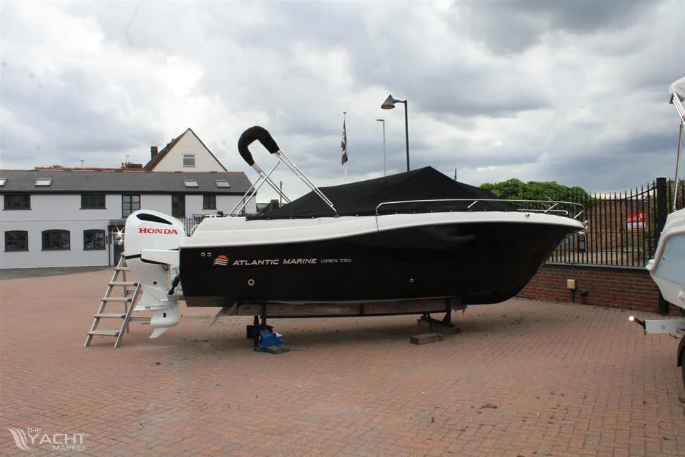 Atlantic Marine 750 Open