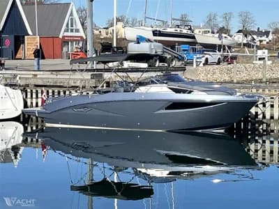 Cranchi E30 Endurance (2021) YDERLIGERE NEDSAT 2