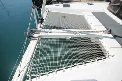 Lagoon 42 2
