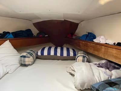 Beneteau First 30 3