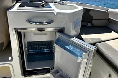 2021 Bayliner VR6 Cuddy | 7m 3