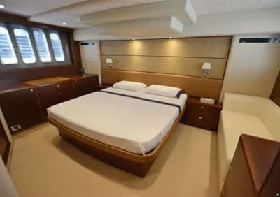 Princess 62 Fly 4