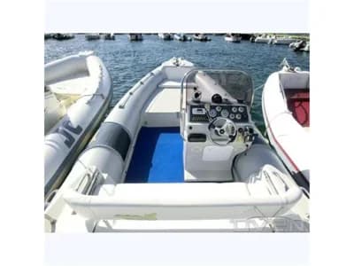 Motonautica vesuviana - Confort 780 3