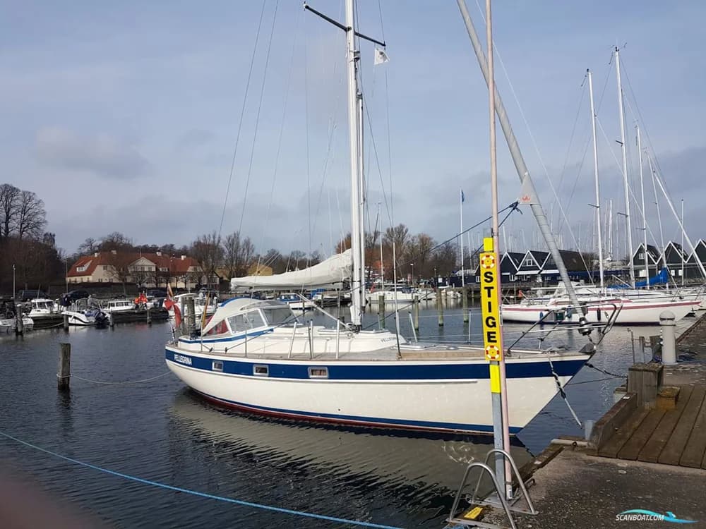 Hallberg Rassy 312 Mk I (1985)