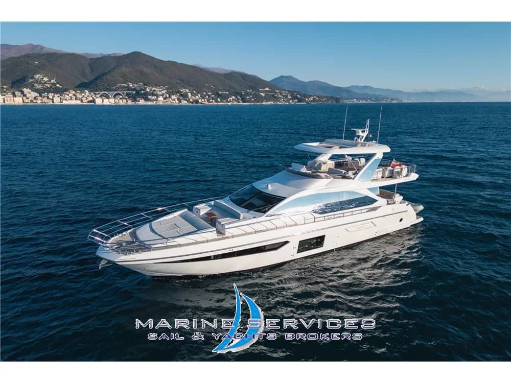 AZIMUT - 72 FLY