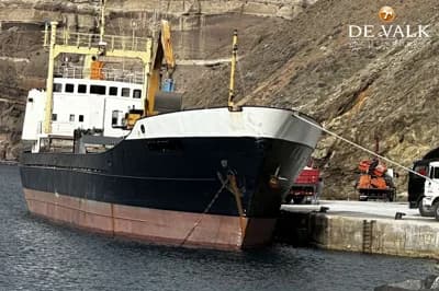 Bulk Cargo Ship 68 m 2