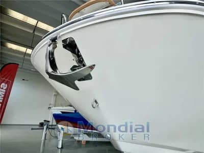 Invictus - CAPOFORTE CX 280 i 3