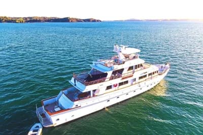 1976 Custom 30.48m Motor Yacht | 30m 2