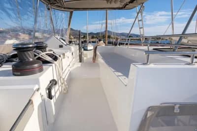 Lagoon 450f 3