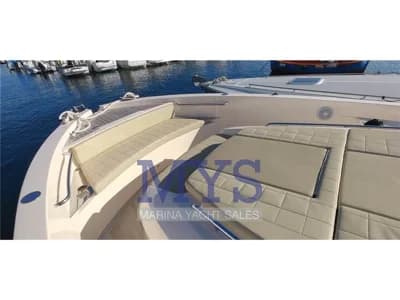 Cayman Yachts - 400 WA 3