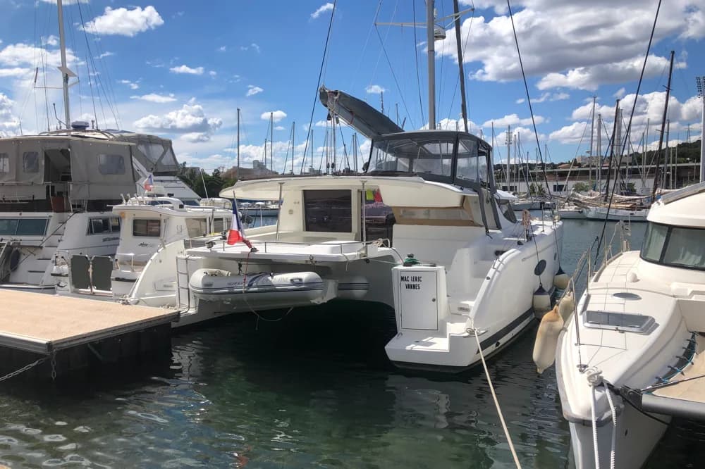 2009 Fountaine Pajot Salina 48 | 14m