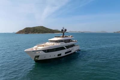 2021 Custom Line Navetta 30 | 28m 2