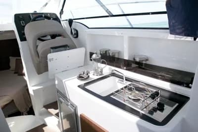 2021 Beneteau Antares 8 | 8m 2