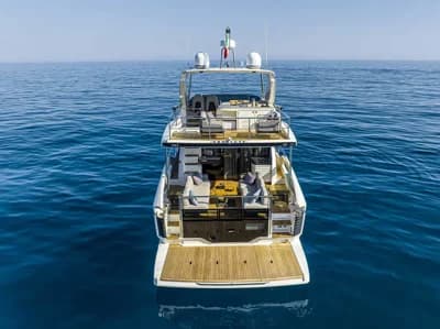 2025 Absolute 52 Fly | 16m 2