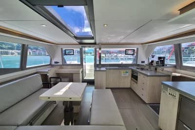 2021 Leopard 45 | 14m 2