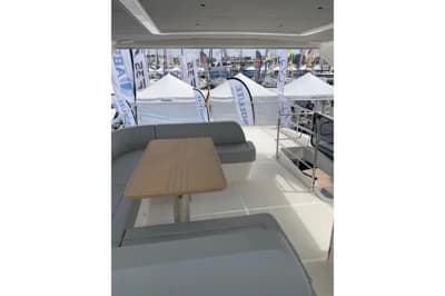 2024 Absolute 60 Fly | 19m 3