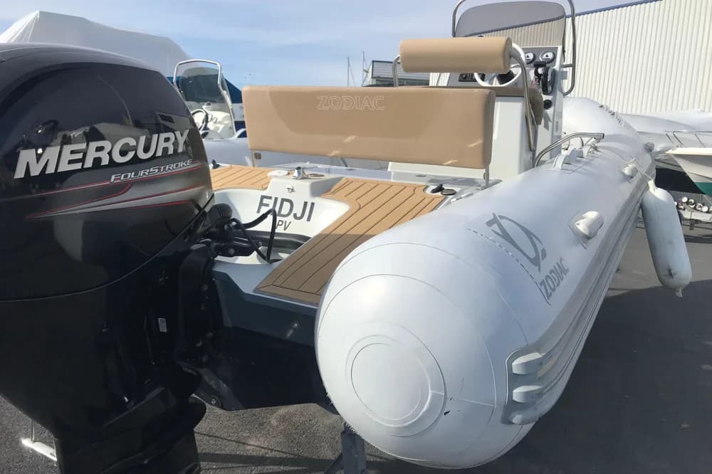 2019 Zodiac Medline 660 | 7m