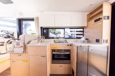 2026 Beneteau Swift Trawler 37 | 11m 3