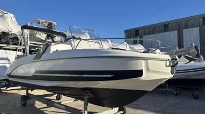2019 Beneteau Flyer 6.6 SUNdeck | 7m 2