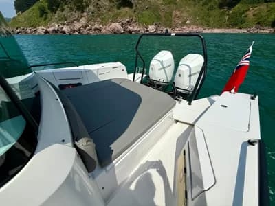2020 Axopar 37 Cabin | 12m 3
