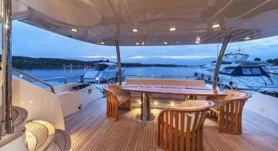 2009 Sunseeker 86 Yacht | 26m 3