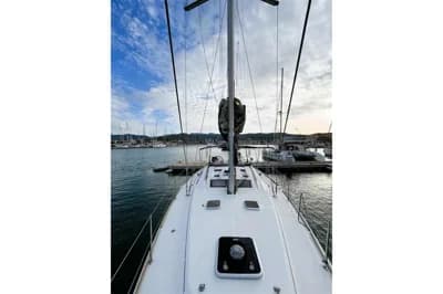 2010 Beneteau Oceanis 43 | 13m 2