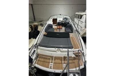 2007 Windy 32 Grand Tornado | 10m 3