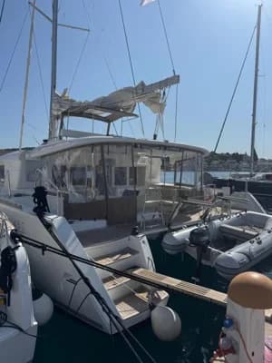 Lagoon 450 3