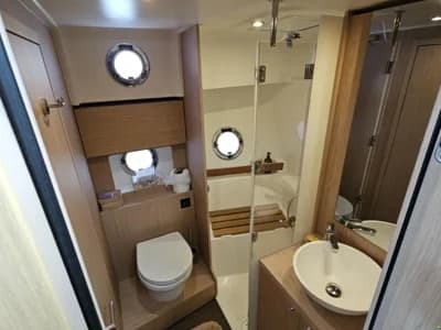 Beneteau Swift Trawler 48 3