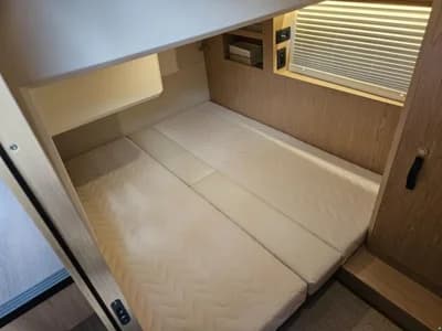 Beneteau Swift Trawler 48 4