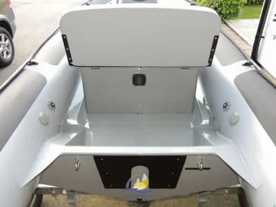 Adventure Boats Adventure Vesta 380 4