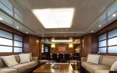 2008 Cantieri di Pisa Akhir 105 | 31m 2