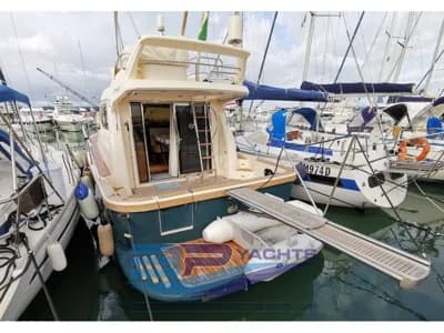 Portofino Marine 37 Fly 2