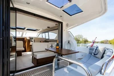 2021 Haines 36 Sedan Boat for Sale in Wargrave 2