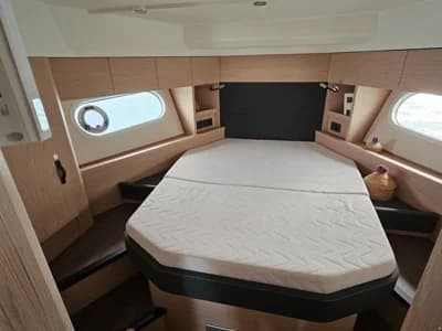 Beneteau 48 SWIFT TRAWLER 4