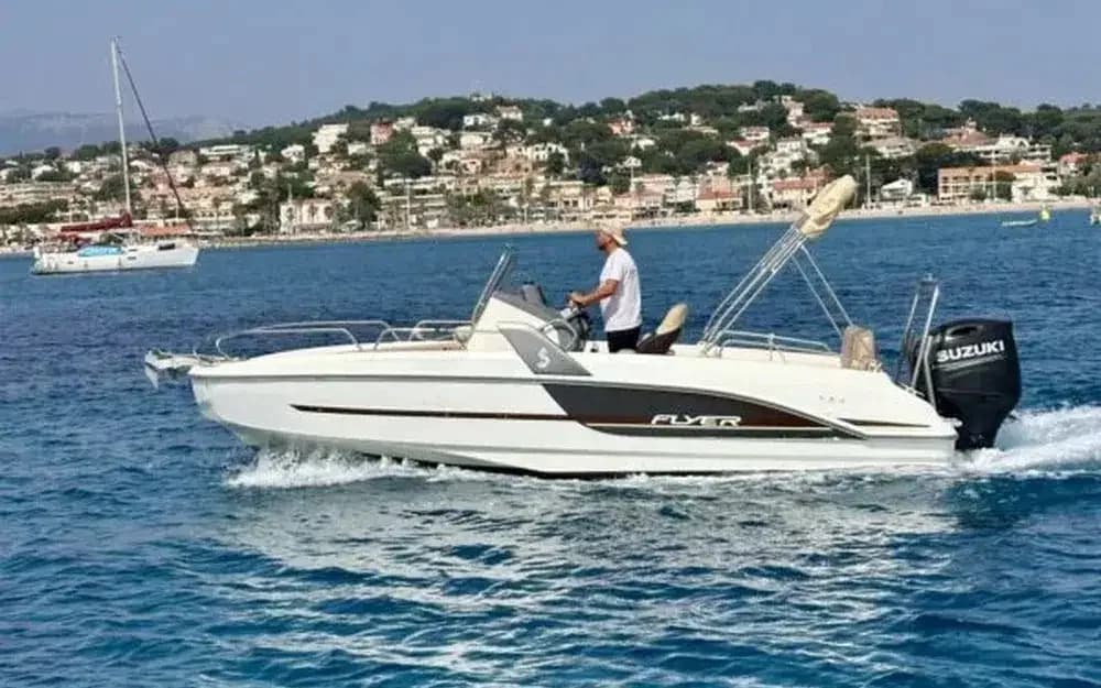 Bénéteau Flyer 6 Sundeck