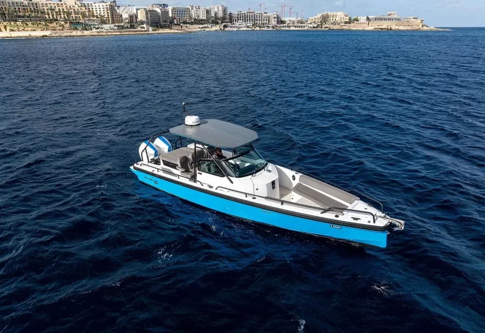 2019 Axopar 28 T Top Boat for Sale in St Juliens