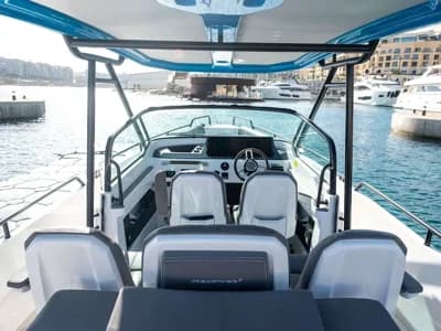 2019 Axopar 28 T Top Boat for Sale in St Juliens 3