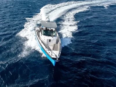 2019 Axopar 28 T Top Boat for Sale in St Juliens 5