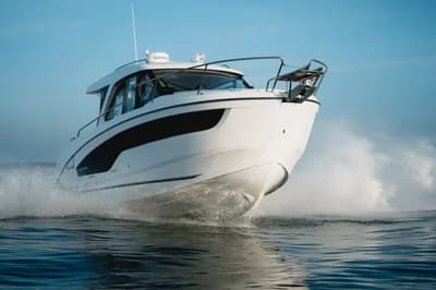 Bénéteau Antares 9v2 NEW 2