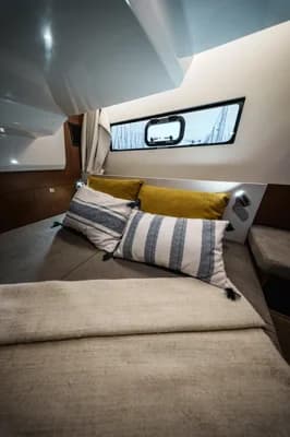 Bénéteau Antares 9v2 NEW 3
