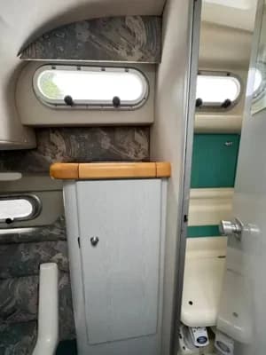 1996 Sealine S28 Boat for Sale in Christchurch 3