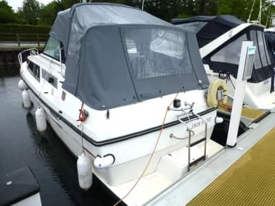 1990 Marex 77 Consul Boat for Sale in Shepperton 2