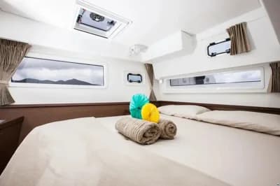 Lagoon 42 5