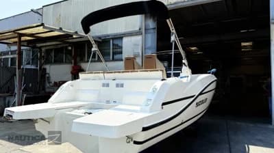Quicksilver Activ 605 Open 2