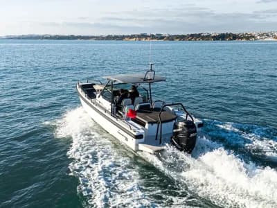 2019 Axopar 28 T Top Boat for Sale in Vilamoura 4
