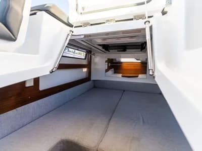 2019 Axopar 28 T Top Boat for Sale in Vilamoura 5